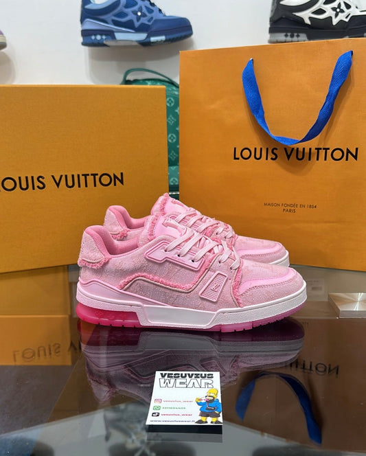 LV trainer pink
