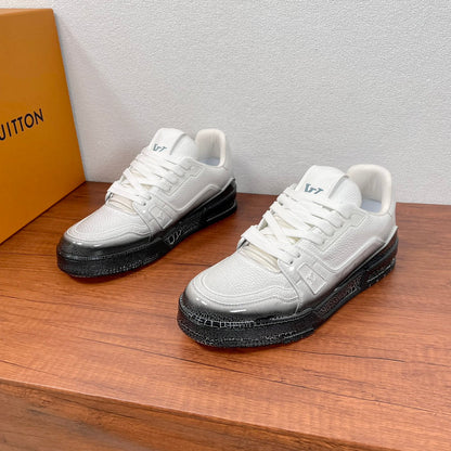 LV trainer