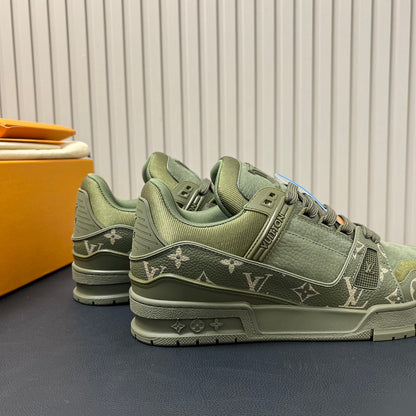 LV trainer