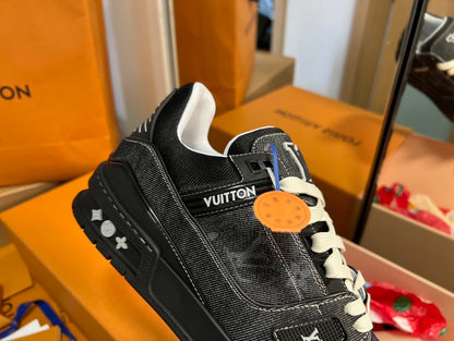 LV trainer