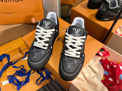 LV trainer